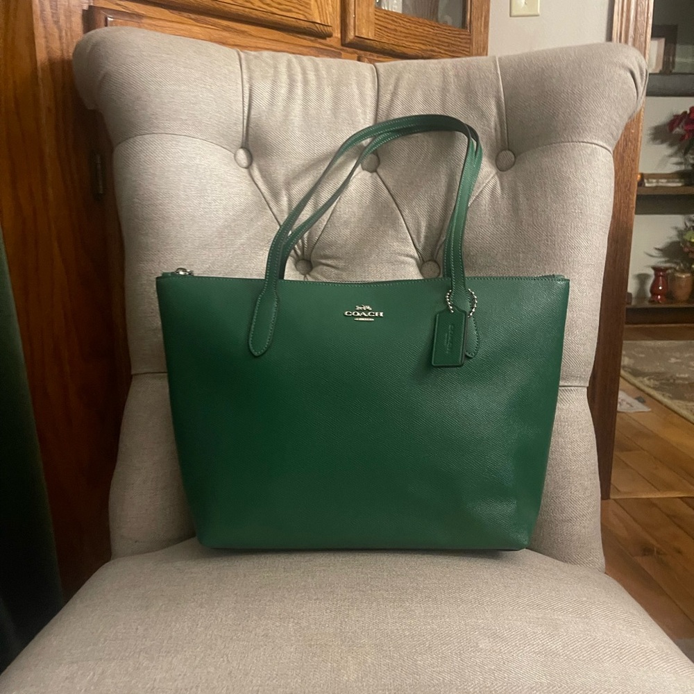 Coach Mollie Green Leather Tote Bag